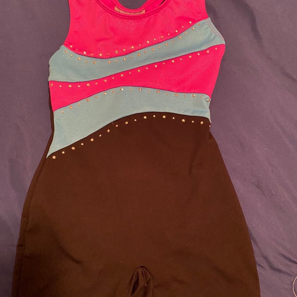 Girls gymnastics suit